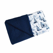 Load image into Gallery viewer, Westmarine Deck Throw Blanket 60" x 70"(Sailboats)
