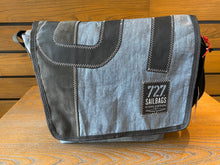 Load image into Gallery viewer, 727 Bill Messenger bag - Flying Edition